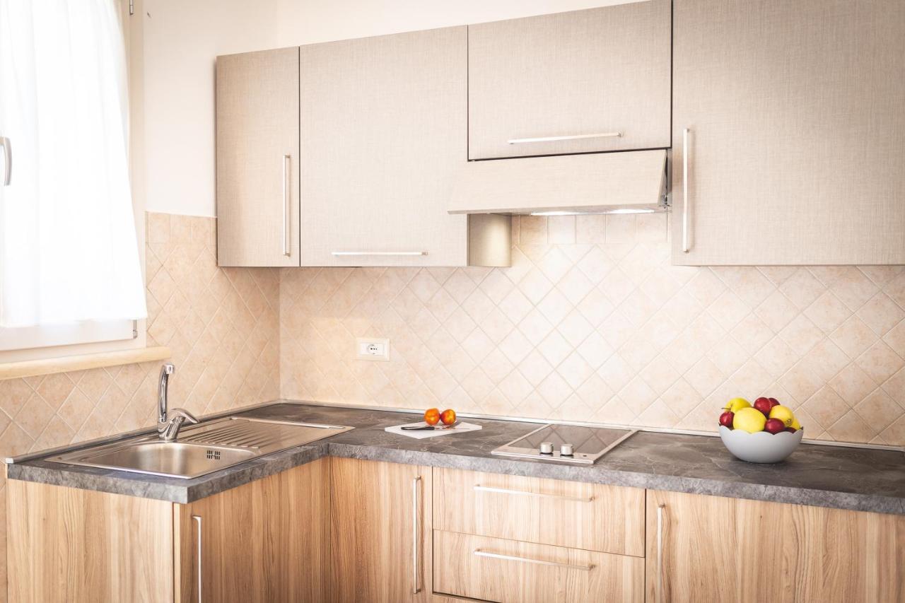 Hotel Residence Vallecorsa Розиньяно-Мариттимо Экстерьер фото